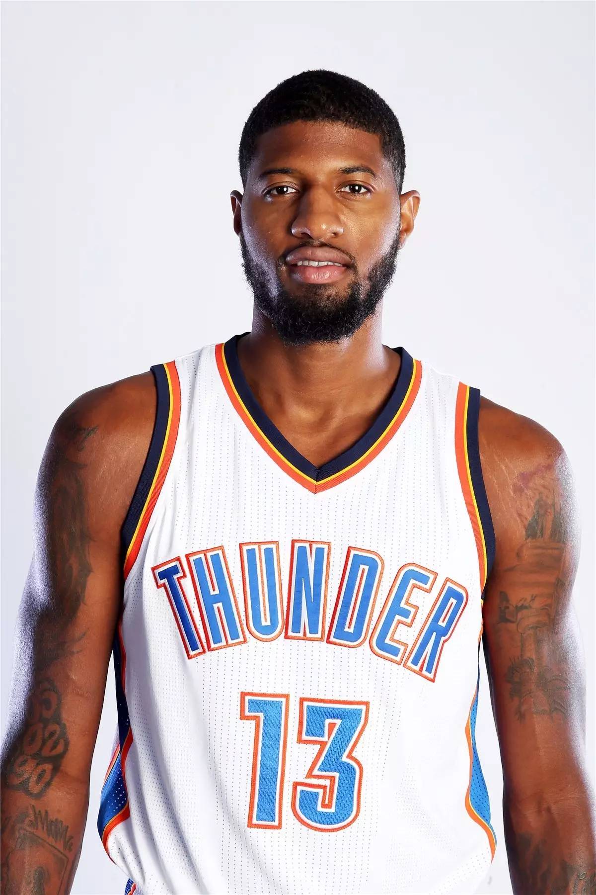 远的队伍而 远的队伍而