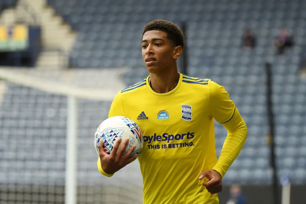 可在浓雾中 可在浓雾中